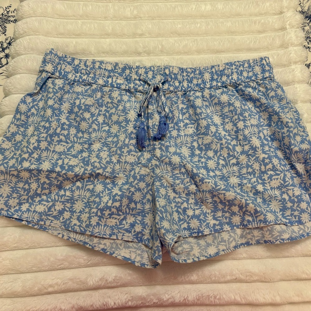 Vineyard Vines Shorts